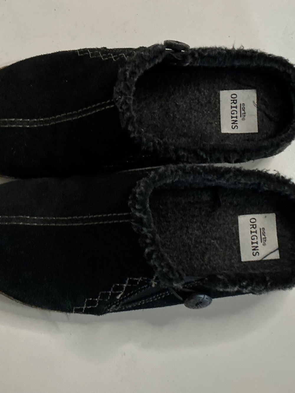 The Earth Origins cloth clog size 7.5